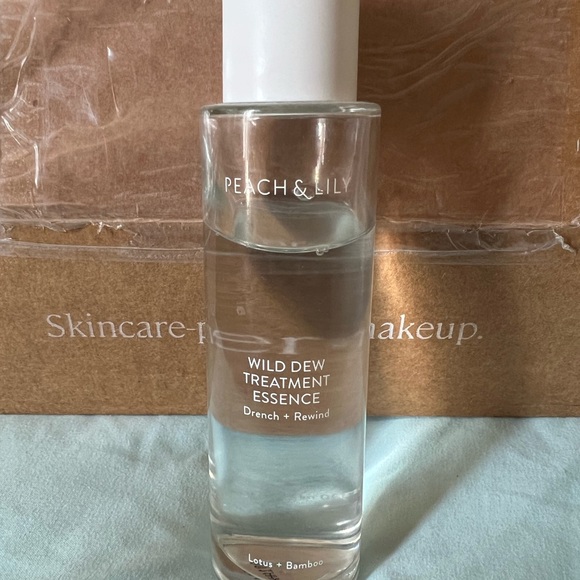 peach and lily wild dew treatment essence 70% full - Picture 3 of 3